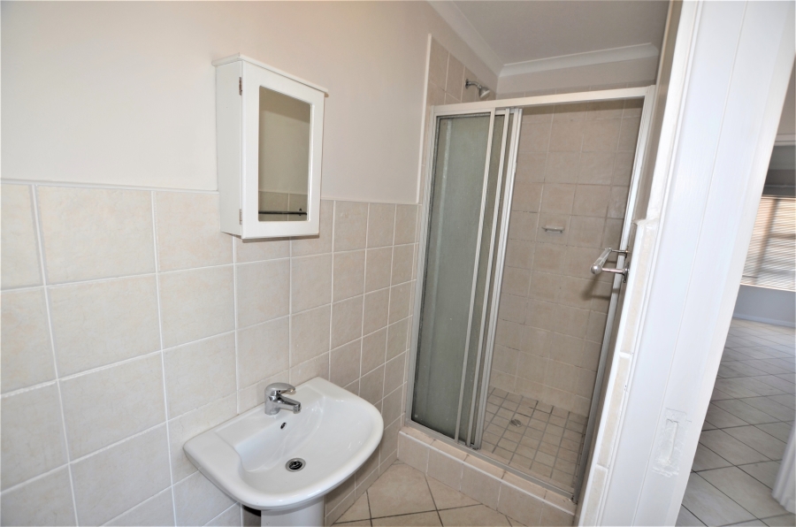 1 Bedroom Property for Sale in George Park Western Cape